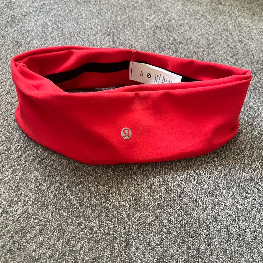 Lululemon Athletica Red and Black Headband